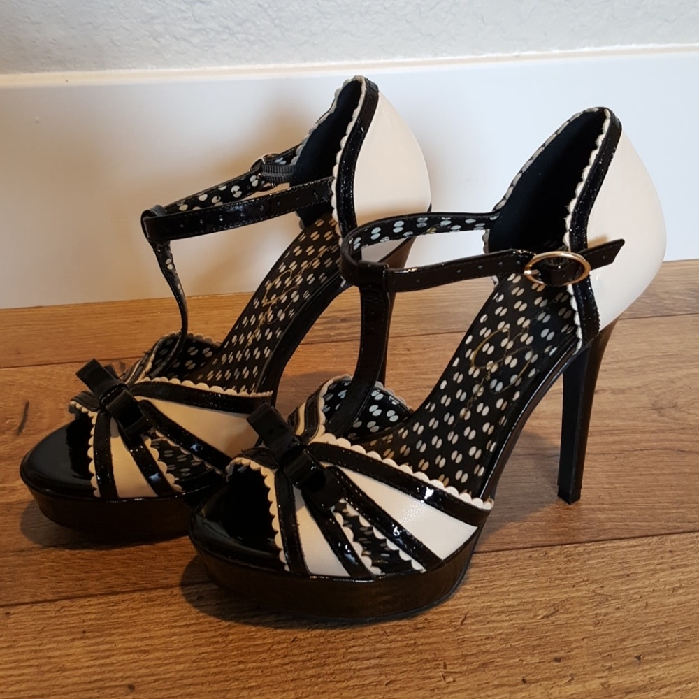 Jessica Simpson platform heels